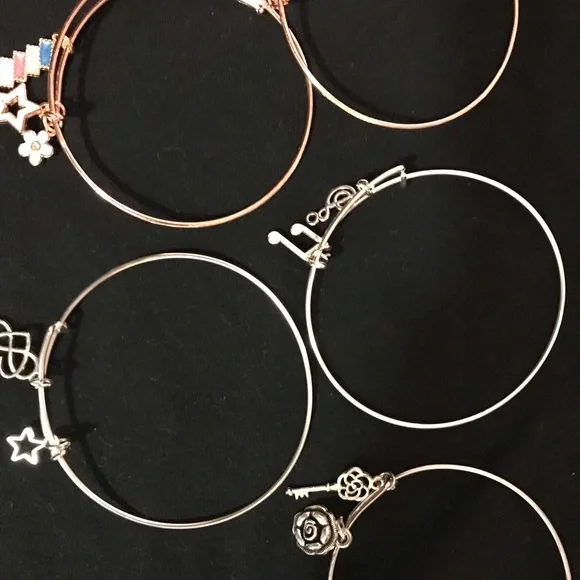 Adjustable Charm Bracelets - Picture 4 of 7